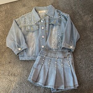 Doe a dear girls denim jacket and skort size 4.